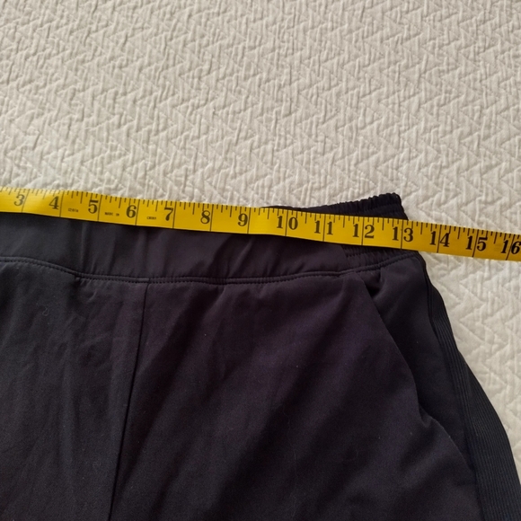 ATHLETA Lined Jogger in Black Camo Sz 4 - Picture 8 of 10